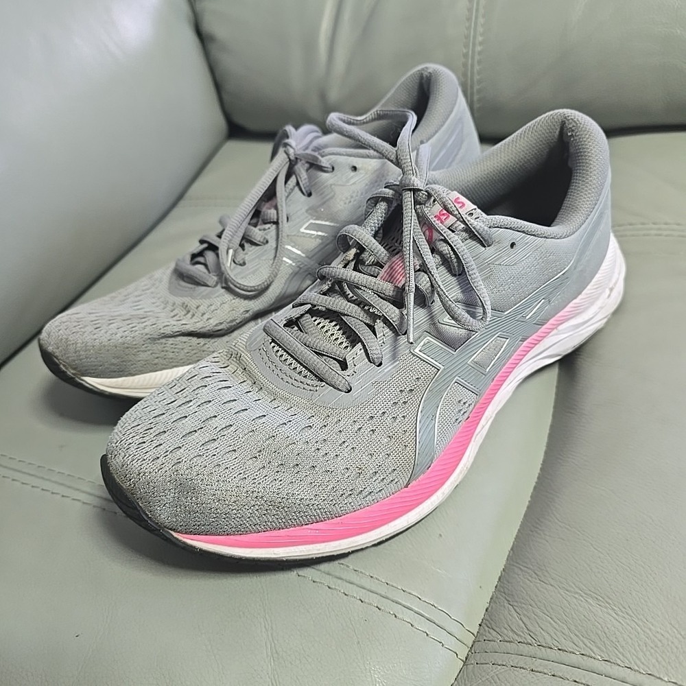 Asics Gel-Excite 7 Women's‎ Size 10.5 Gray 1012A562 Mesh Running Shoes